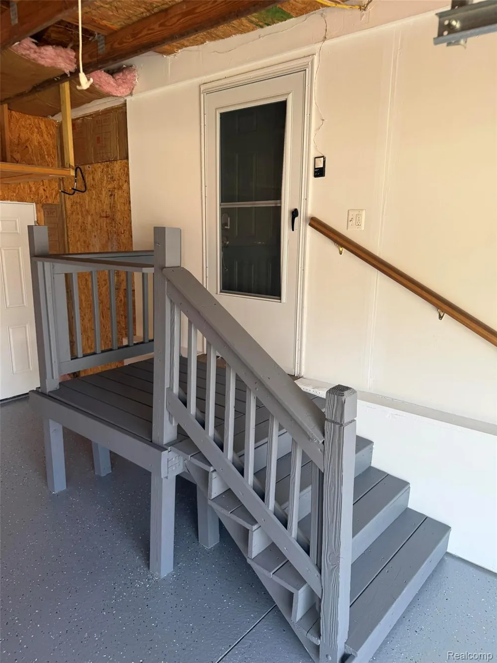 2500 Mann Road Clarkston City, MI 48346