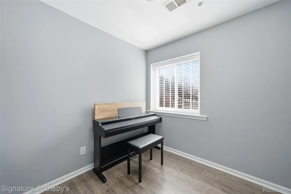 41614 Hamlet Lane #57 Novi City, MI 48375