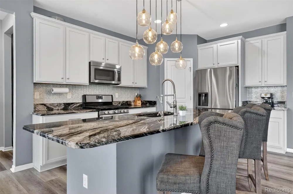 59371 Peters Barn Drive Lyon Charter Township, MI 48178