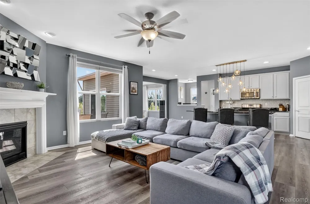 59371 Peters Barn Drive Lyon Charter Township, MI 48178