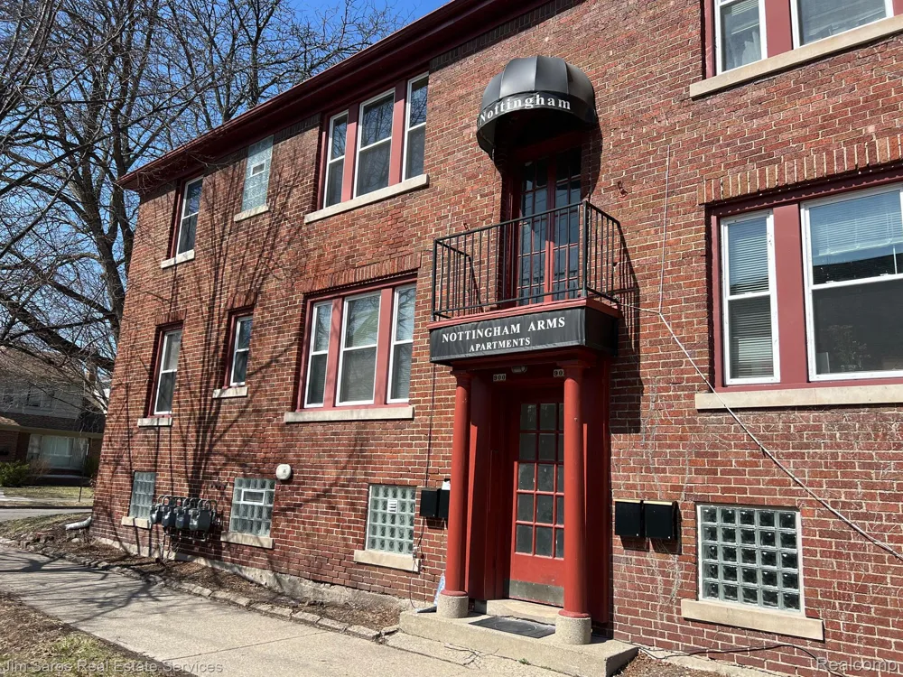 900 Nottingham #2 Grosse Pointe Park City, MI 48230