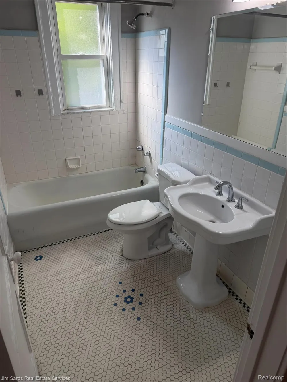 900 Nottingham #2 Grosse Pointe Park City, MI 48230