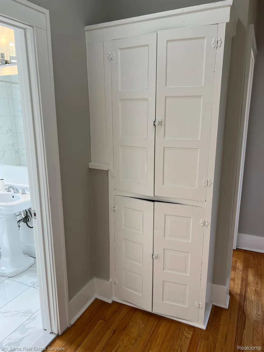 900 Nottingham #2 Grosse Pointe Park City, MI 48230