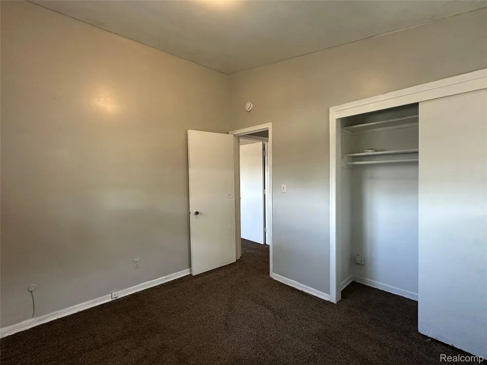 17274 Bentler Street Detroit City, MI 48219