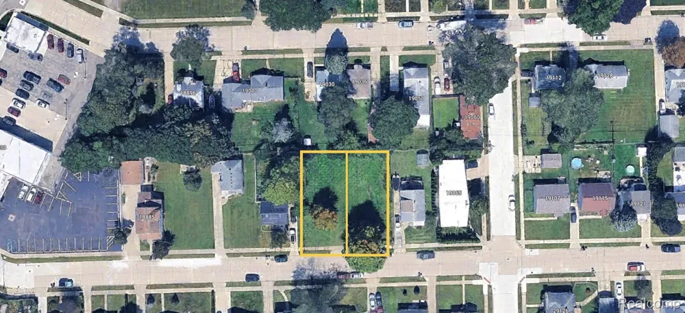 19025 Connecticut Street Roseville City, MI 48066