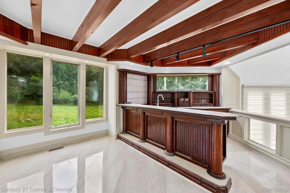 8785 Warren Road Superior Charter Township, MI 48170