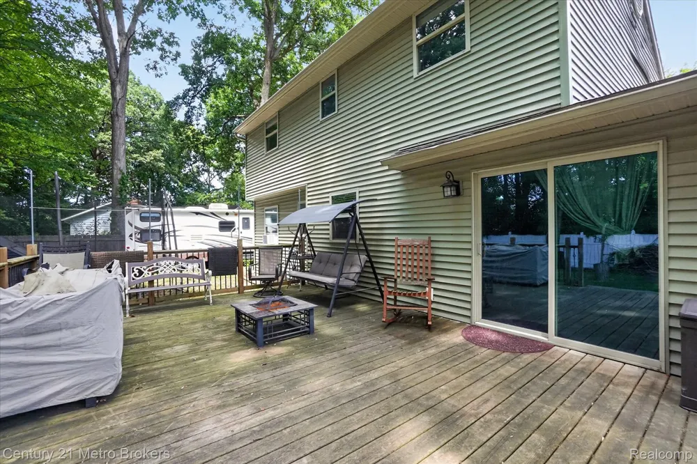 3047 Courtesy Drive Genesee Charter Township, MI 48506