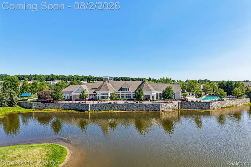 9350 Pebble Beach Lane Grand Blanc Charter Township, MI 48439