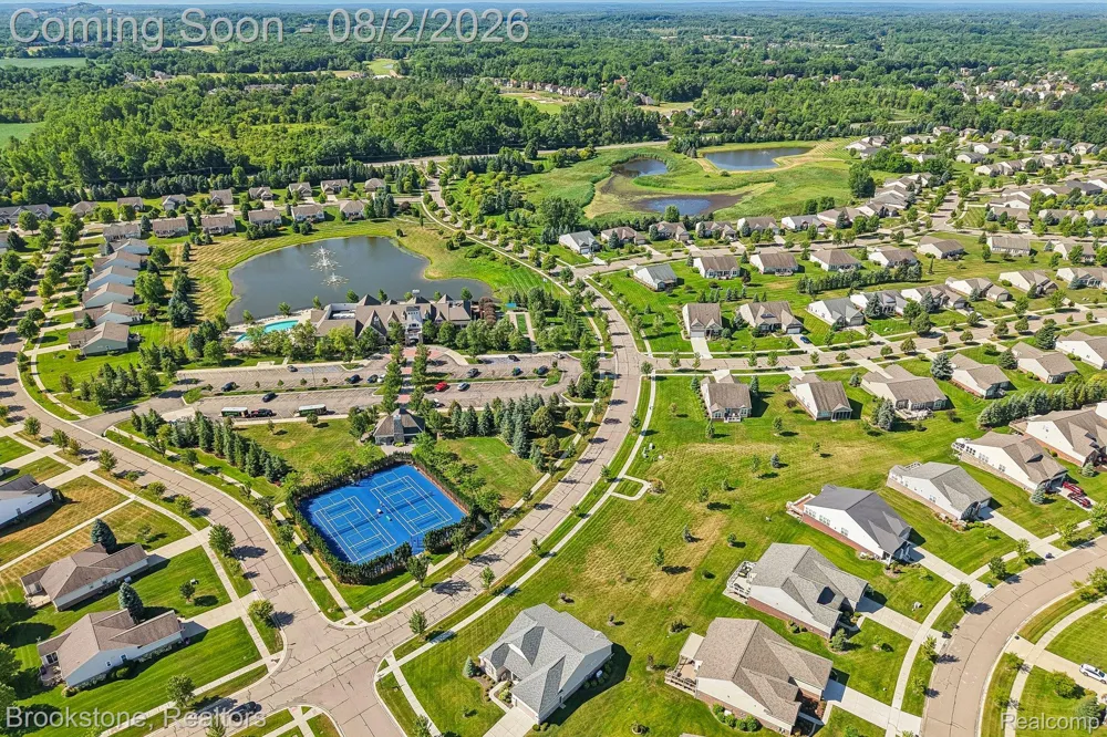 9350 Pebble Beach Lane Grand Blanc Charter Township, MI 48439