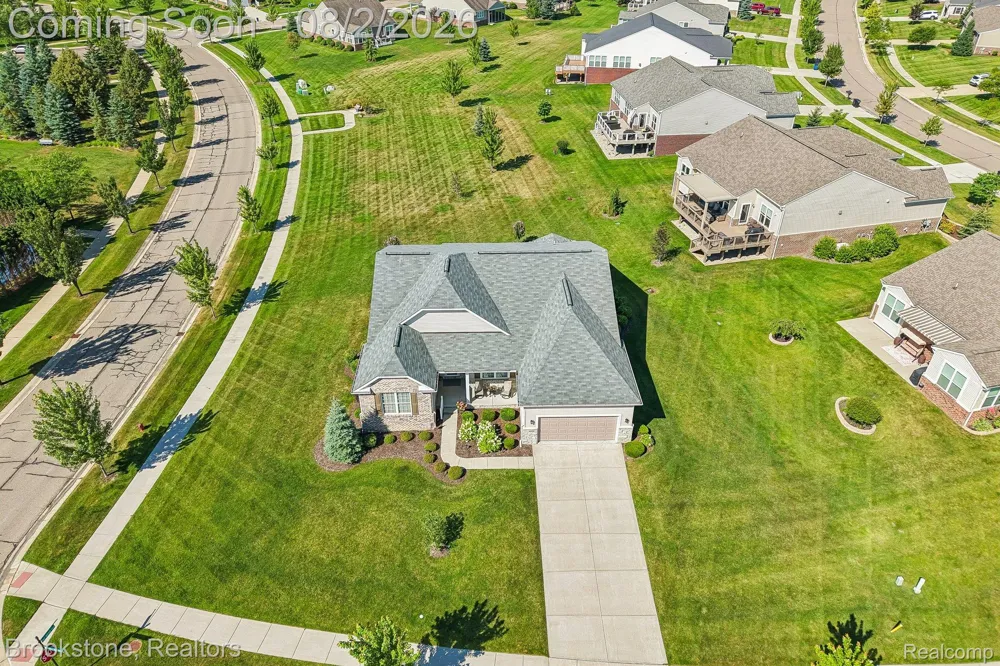 9350 Pebble Beach Lane Grand Blanc Charter Township, MI 48439