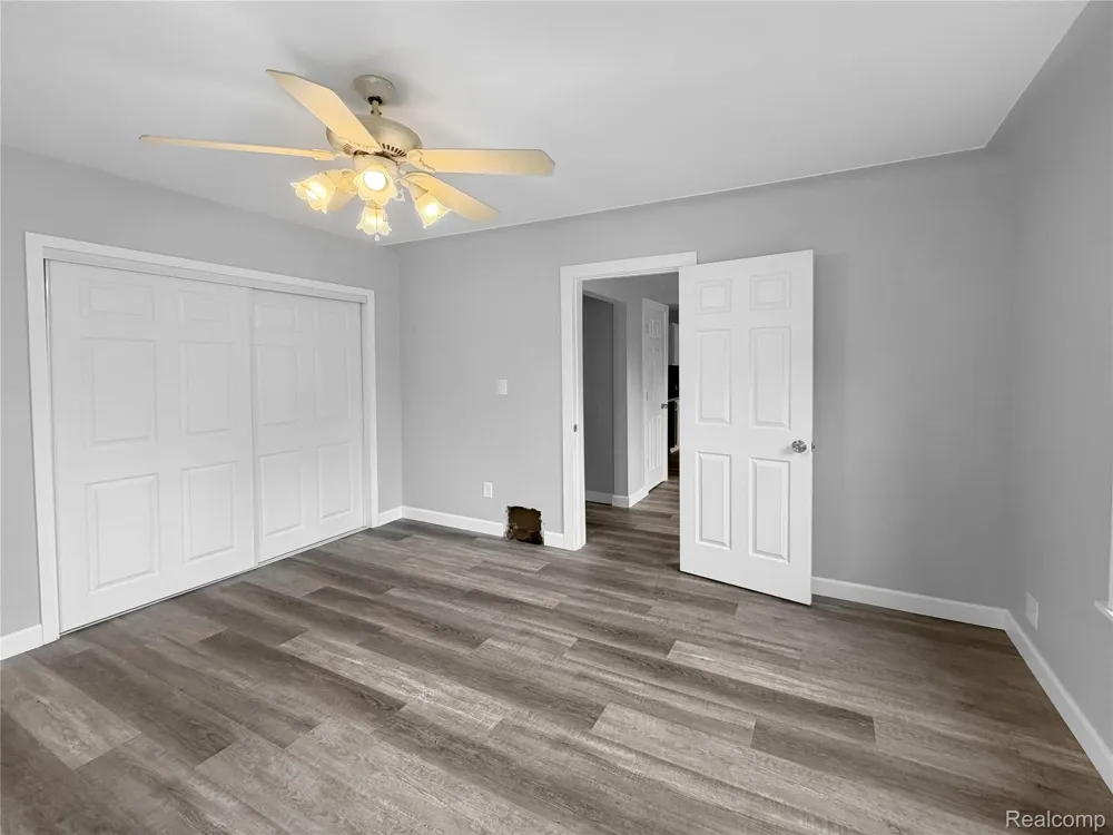 1380 Audrey Street Burton City, MI 48509