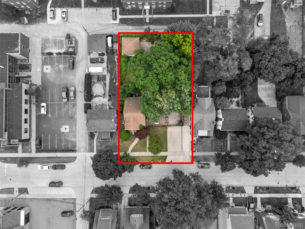 21730 Edna Street Dearborn City, MI 48124