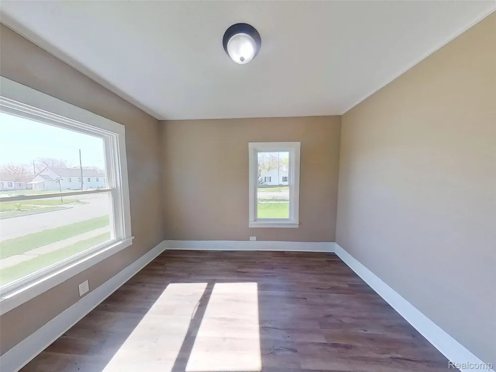 230 Almyra Avenue #Upper Monroe City, MI 48161