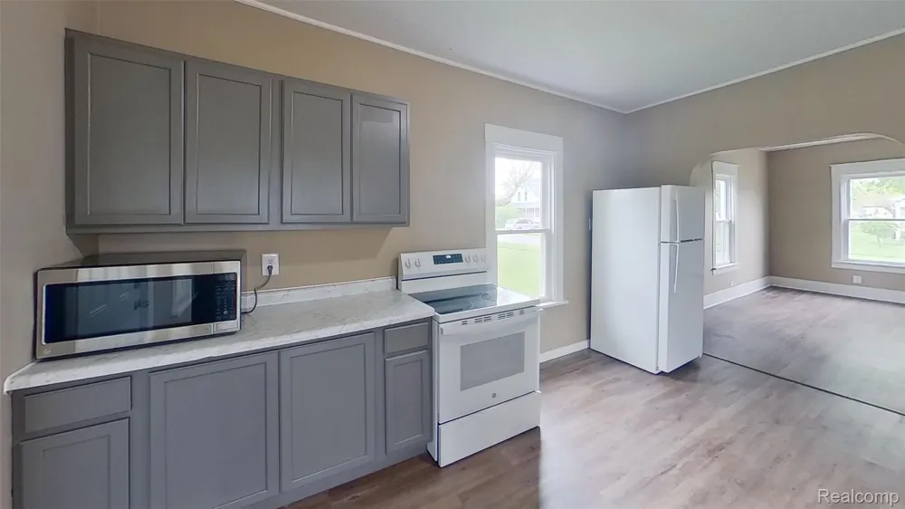 230 Almyra Avenue #Upper Monroe City, MI 48161