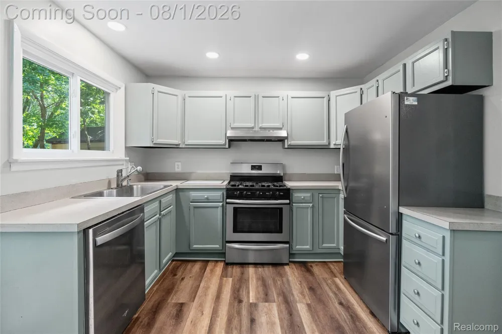9245 Debby Jo Drive Springfield Charter Township, MI 48346