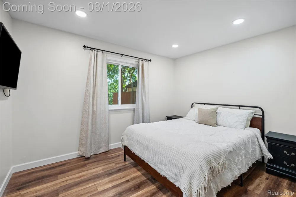 9245 Debby Jo Drive Springfield Charter Township, MI 48346
