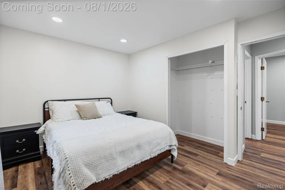 9245 Debby Jo Drive Springfield Charter Township, MI 48346