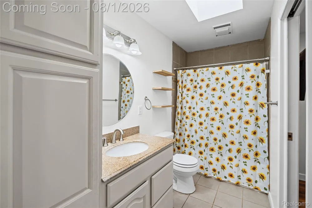 9245 Debby Jo Drive Springfield Charter Township, MI 48346