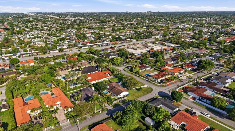 10795 SW 34th St Miami, FL 33165