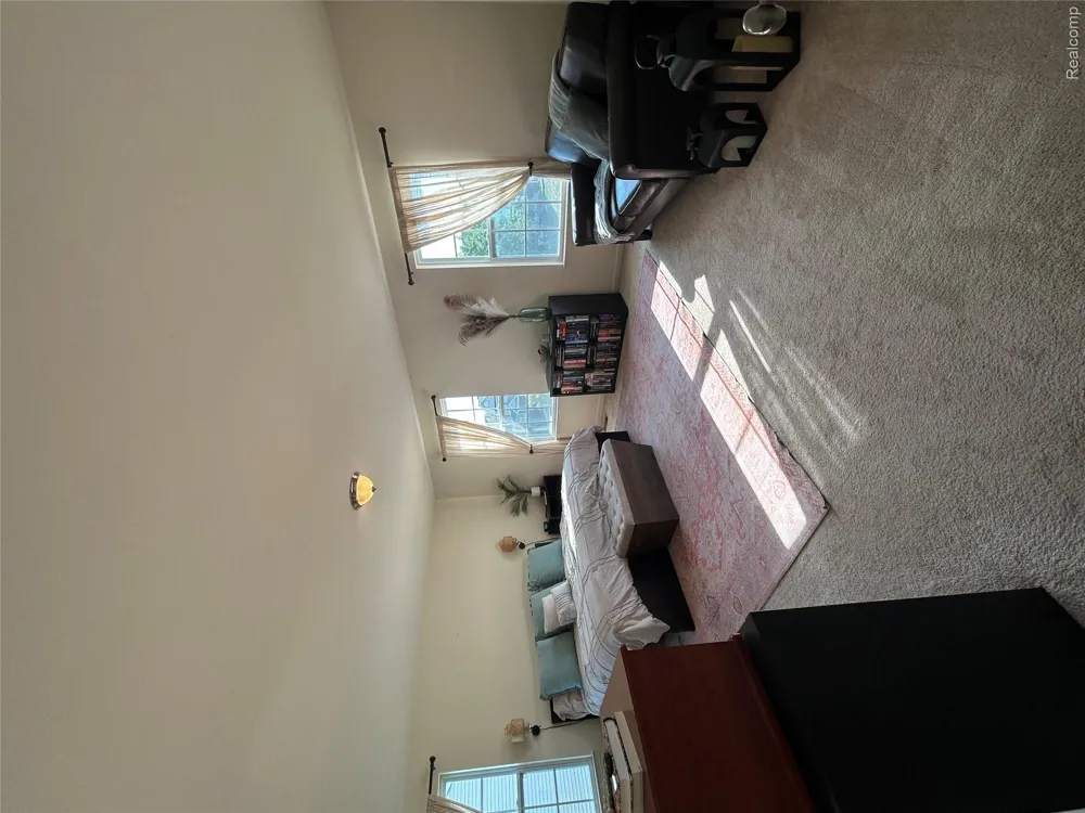 8987 Parkland Drive Ypsilanti Charter Township, MI 48197