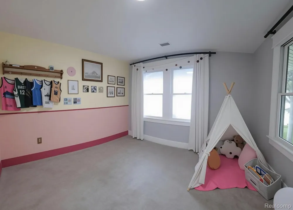 5616 Joslin Lake Drive Lyndon Township, MI 48137