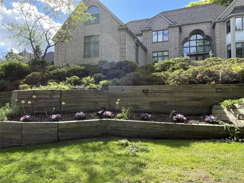 1721 Archers Pointe