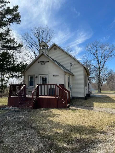 4502 Cemetery Road Koylton Township, MI 48741