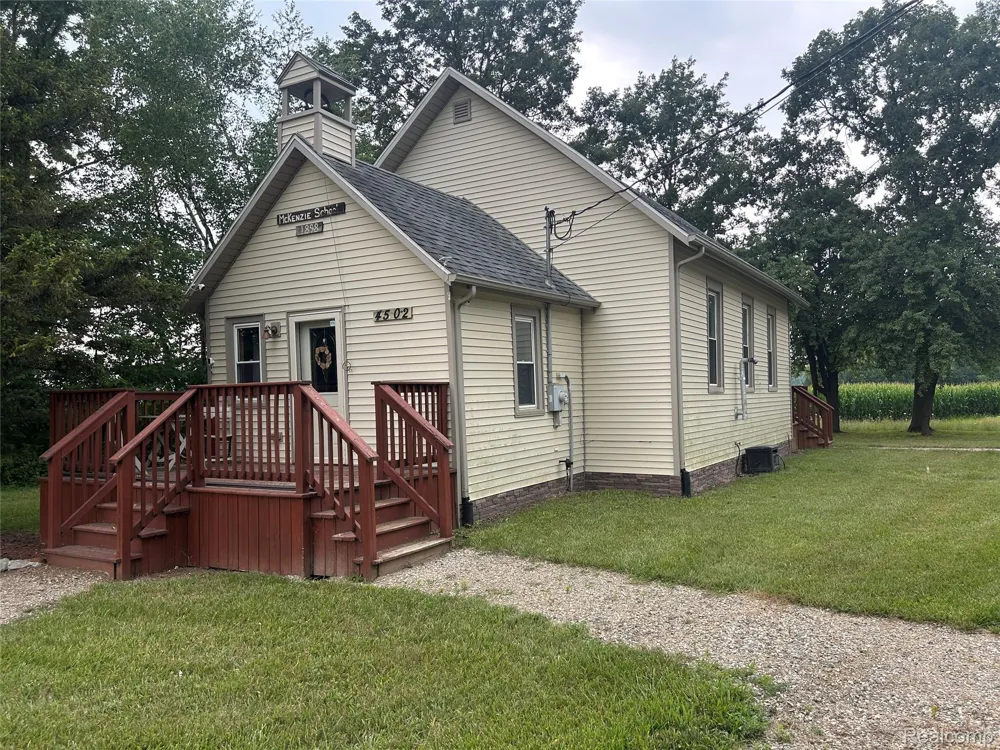 4502 Cemetery Road Koylton Township, MI 48741