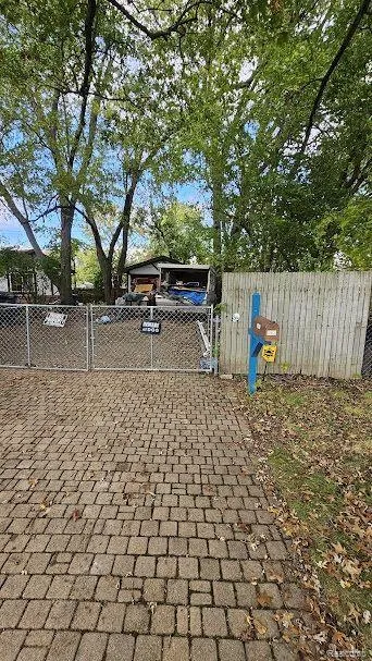 S BYFIELD STREET Westland City, MI 48186