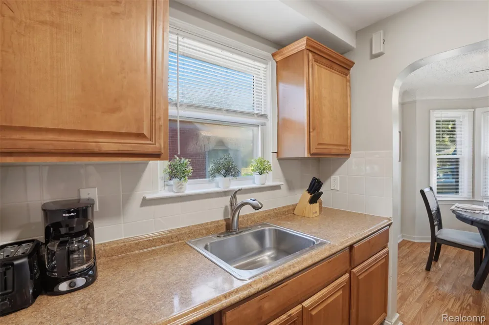 2204 Franklin Street Dearborn City, MI 48128