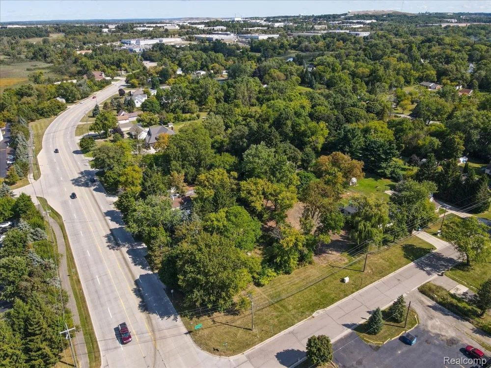 Collier Auburn Hills City, MI 48326
