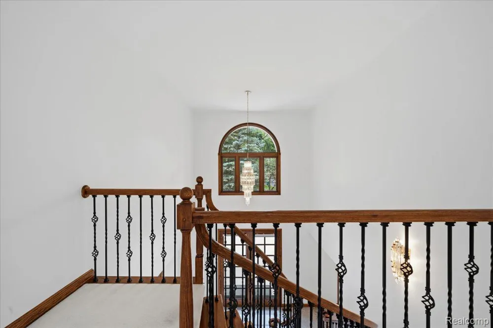 3965 Loch Bend Drive Commerce Charter Township, MI 48382