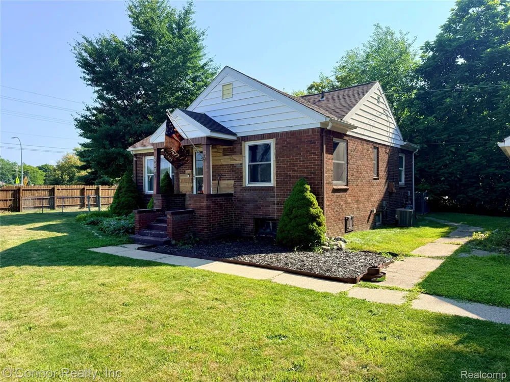 2604 Gratiot Boulevard Marysville City, MI 48040