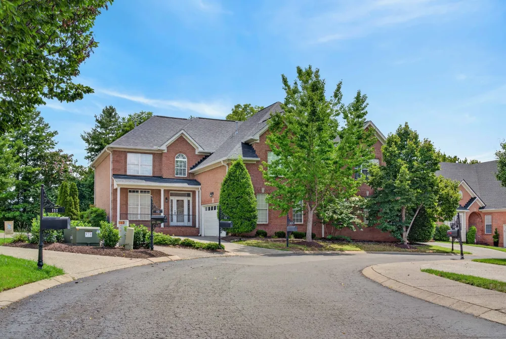 117 Belmont Cir Hendersonville, TN 37075