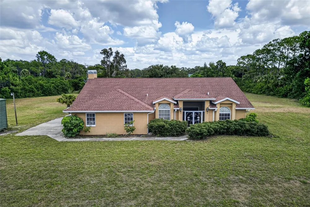 105 JACARANDA BOULEVARD Venice, FL 34292