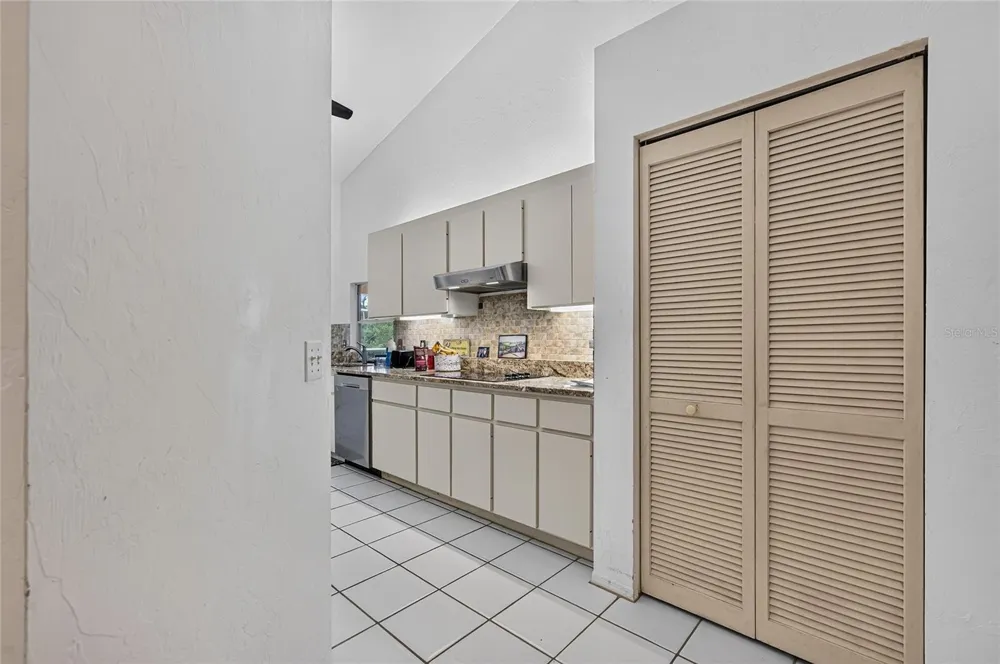 105 JACARANDA BOULEVARD Venice, FL 34292