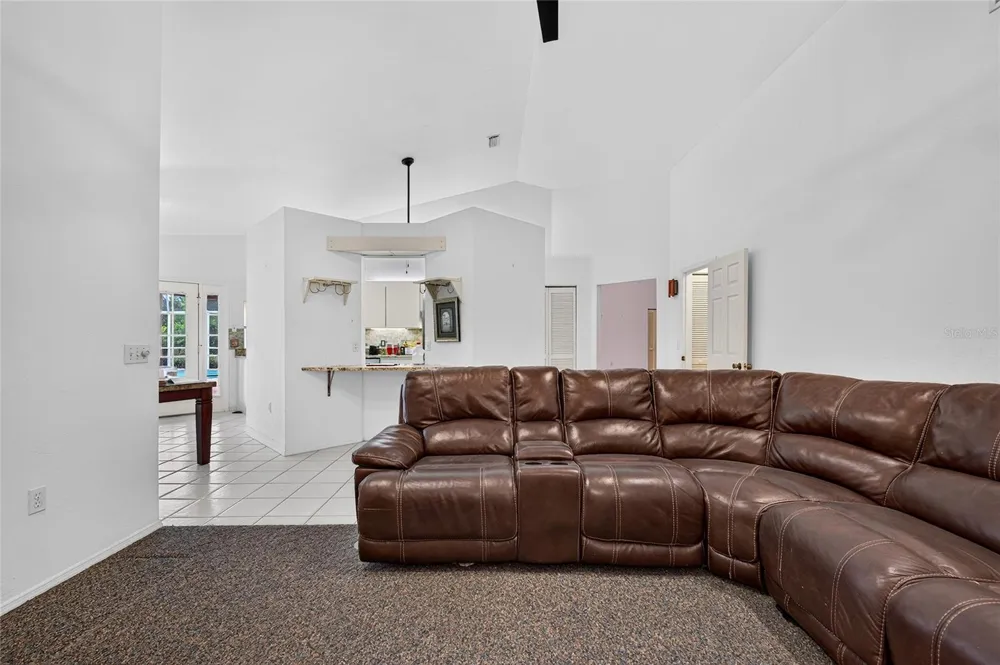 105 JACARANDA BOULEVARD Venice, FL 34292