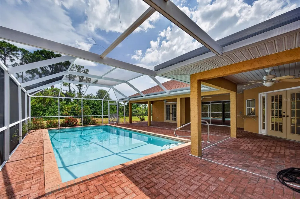 105 JACARANDA BOULEVARD Venice, FL 34292