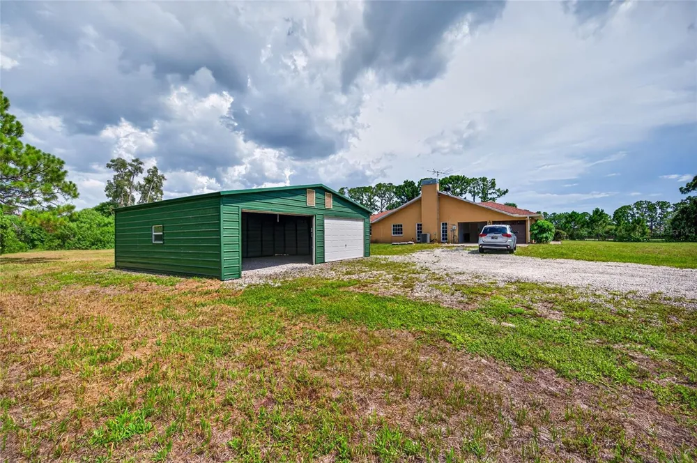 105 JACARANDA BOULEVARD Venice, FL 34292