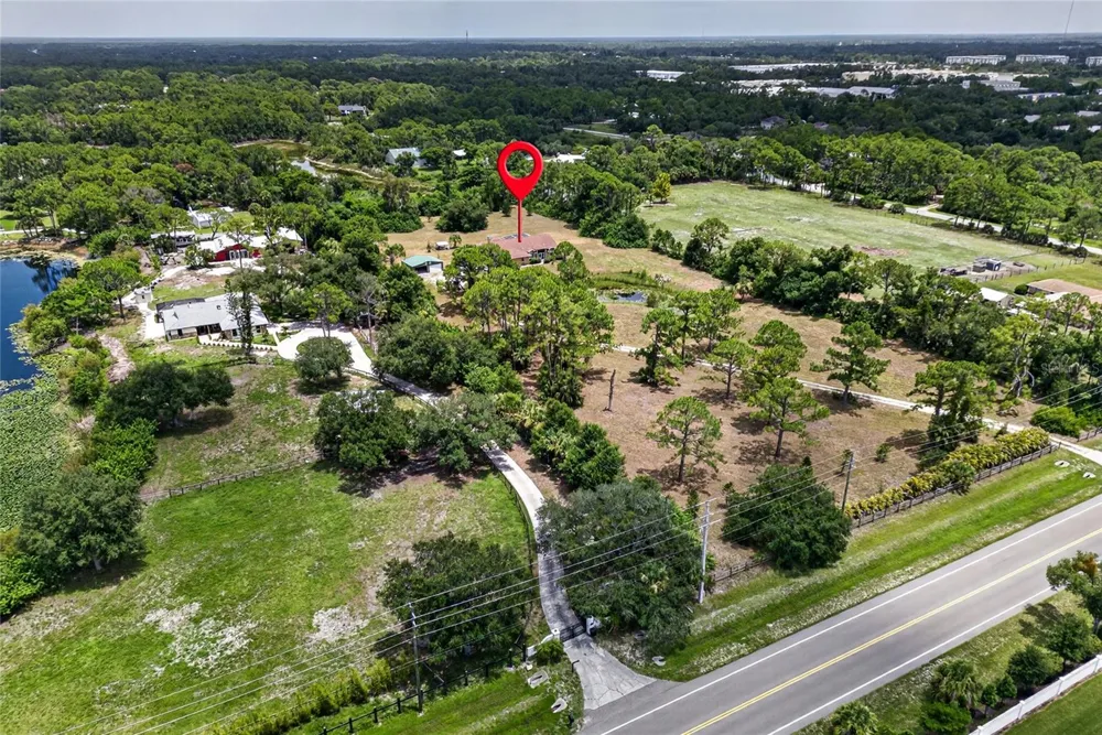 105 JACARANDA BOULEVARD Venice, FL 34292