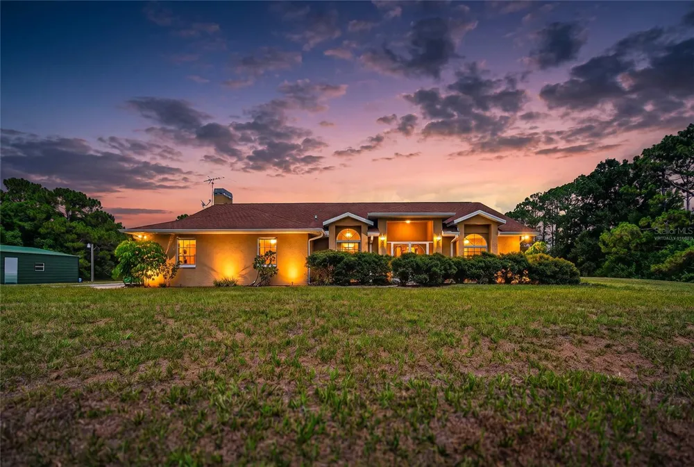 105 JACARANDA BOULEVARD Venice, FL 34292