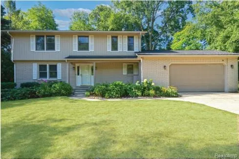 1990 Squirrel Valley Drive Bloomfield Hills City, MI 48304