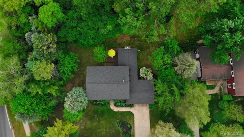 1990 Squirrel Valley Drive