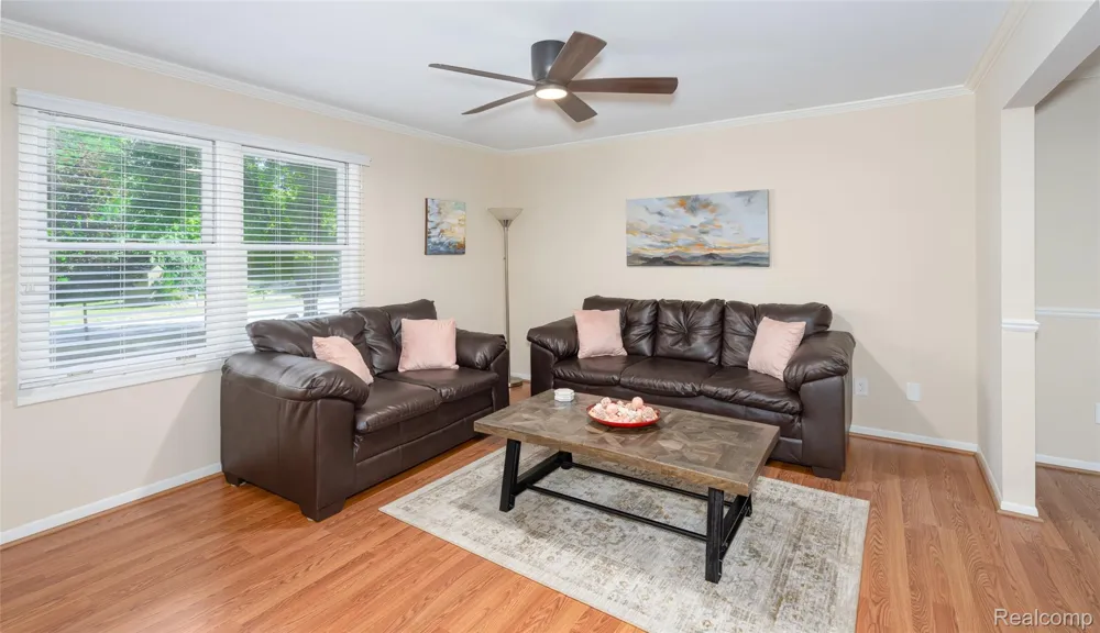 1990 Squirrel Valley Drive Bloomfield Hills City, MI 48304