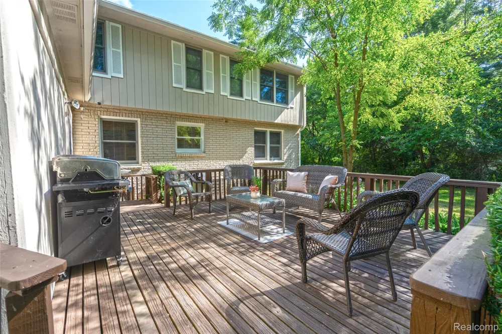 1990 Squirrel Valley Drive Bloomfield Hills City, MI 48304