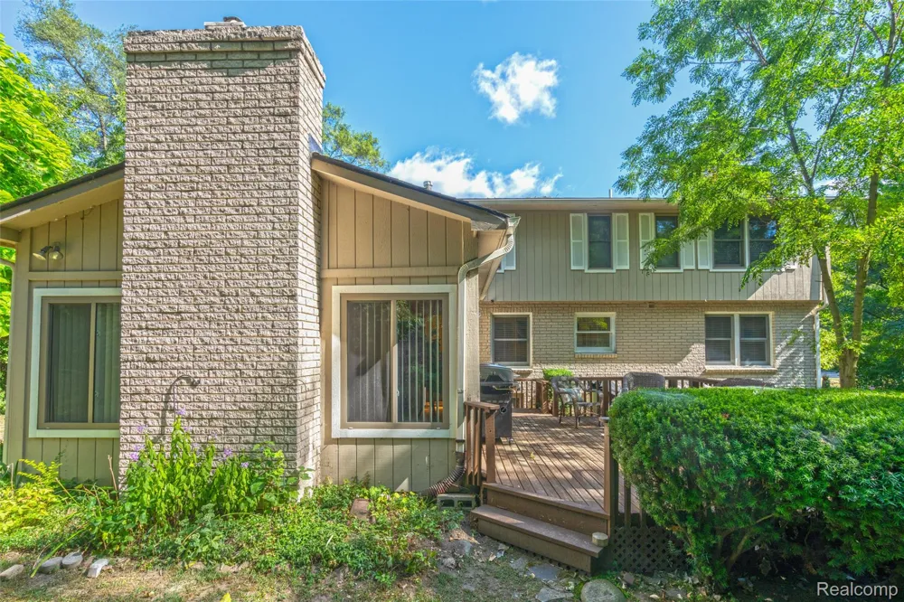 1990 Squirrel Valley Drive Bloomfield Hills City, MI 48304