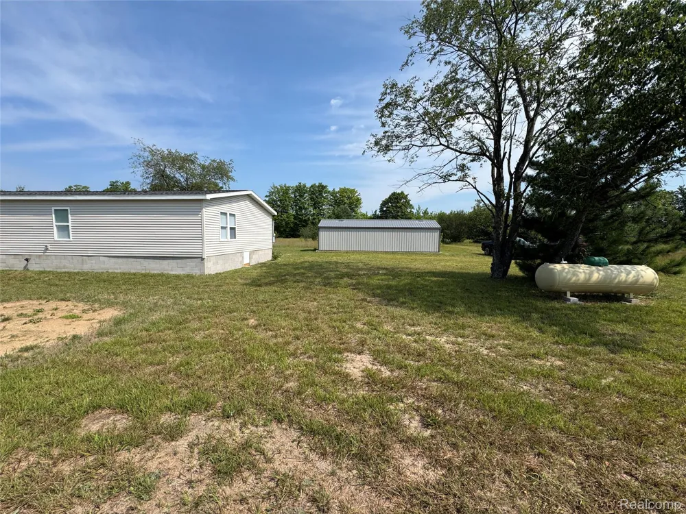 8845 Country Road NE Rapid River Township, MI 49659