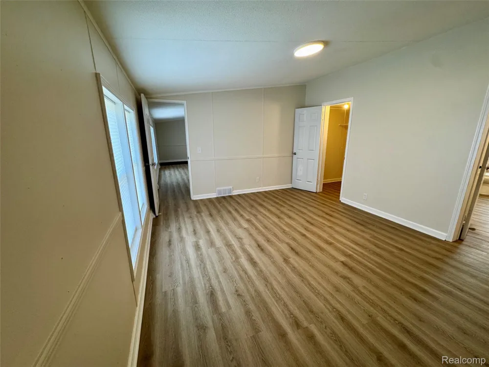 8845 Country Road NE Rapid River Township, MI 49659