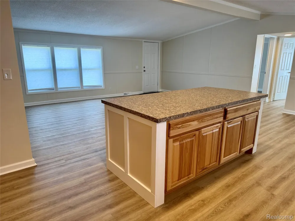 8845 Country Road NE Rapid River Township, MI 49659