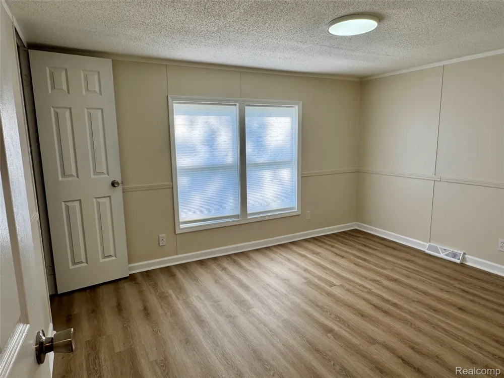 8845 Country Road NE Rapid River Township, MI 49659